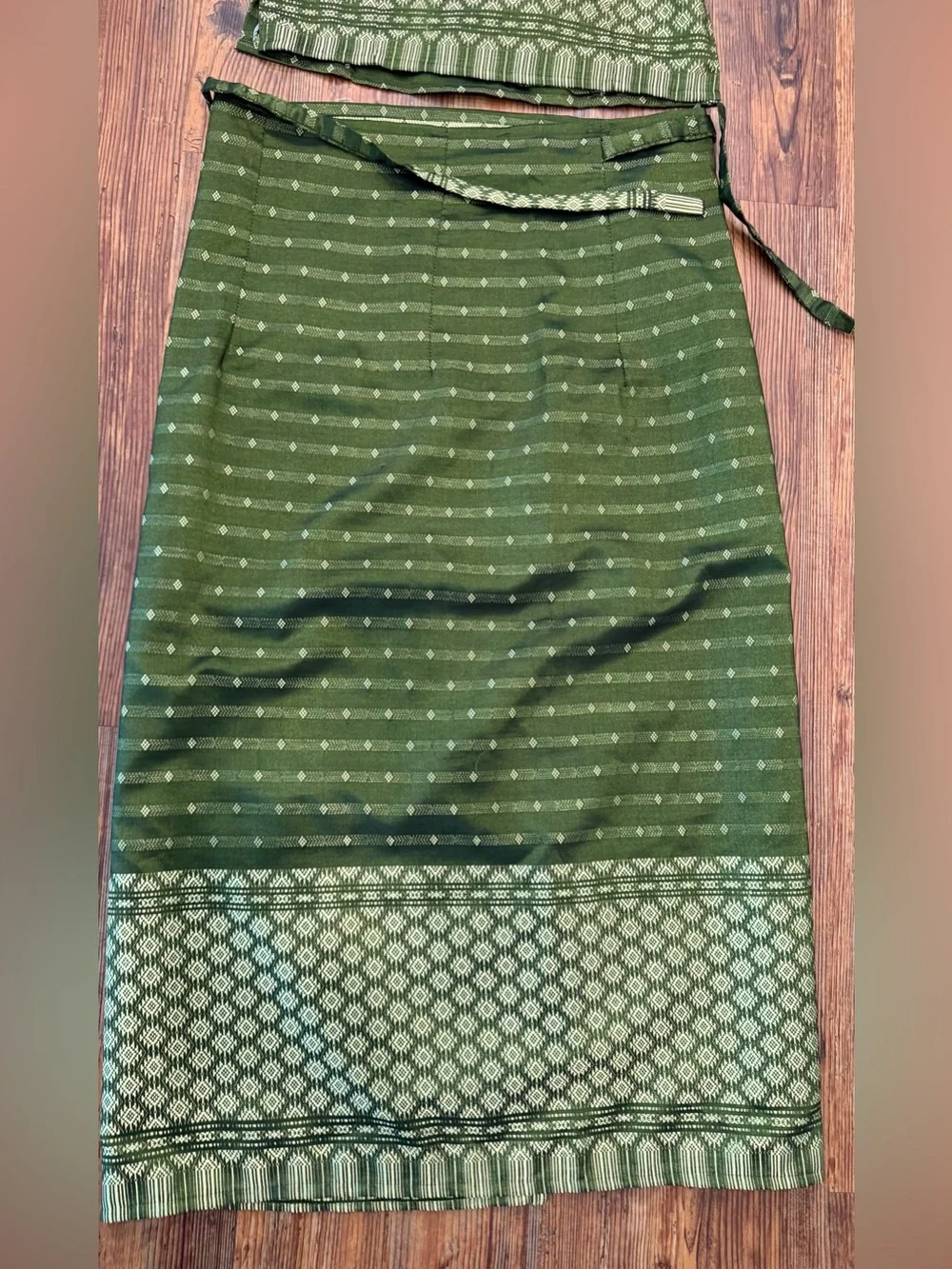 Unbranded gorgeous olive